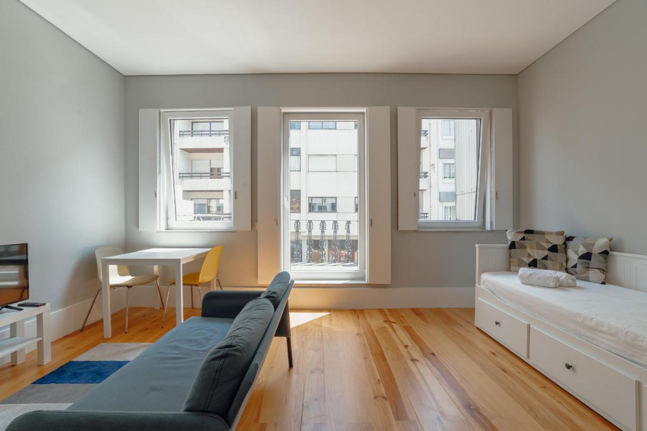 Downtown Santos With Terrace By Homing Apartamento *